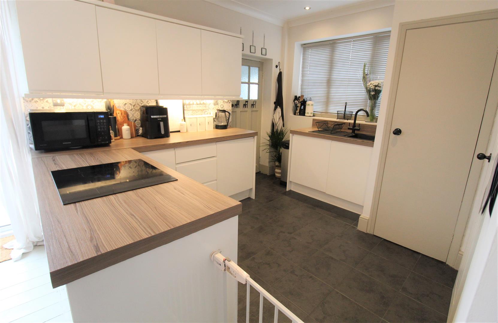 Leek New Road, Baddeley Green, Stoke-On-Trent